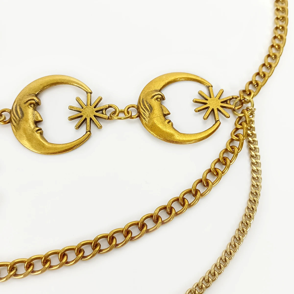 Ceinture Chaîne Métal Femme – Style Vintage et Luxe